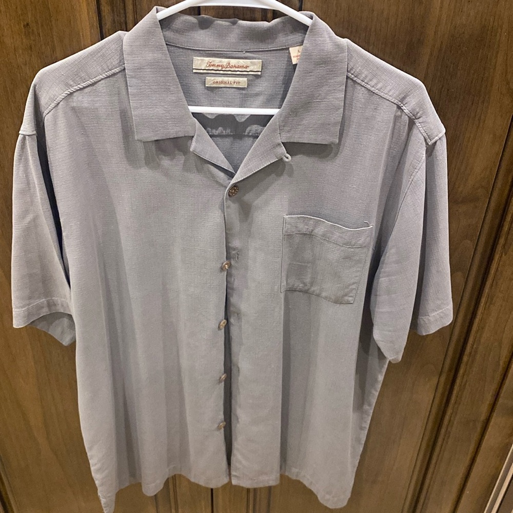 Tommy Bahama Button Up